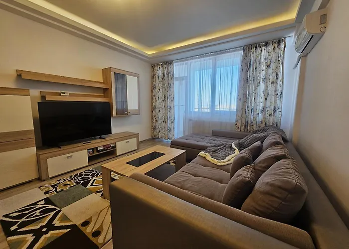 Apartment Urban Skyline *